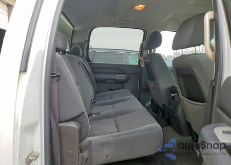 2009 GMC Sierra K1500 Sle z USA, uszkodzony, nr VIN 3GTEK23349G152342